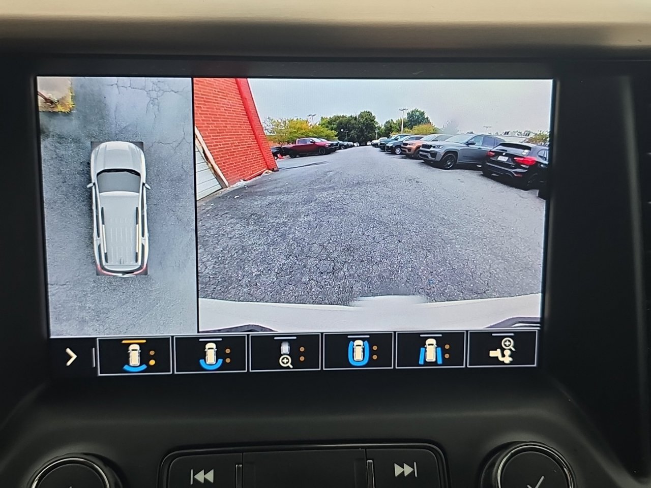 Used 2020 GMC Acadia Denali w/ Trailering Package AWD/4WD image 35