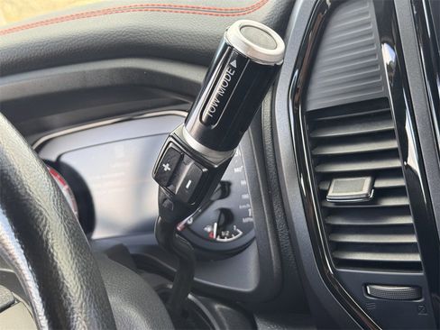 Used 2021 Nissan Titan PRO-4X w/ Off Road Protection Package image 19