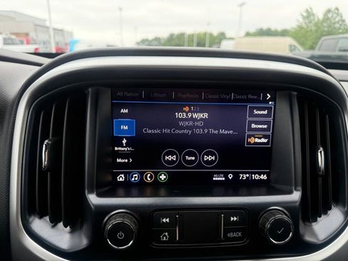 Used 2019 Chevrolet Colorado LT w/ LT Convenience Package AWD/4WD image 18