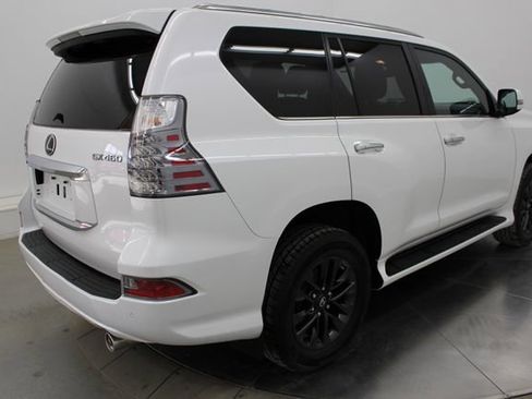 Used 2021 Lexus GX 460 Premium w/ Premium Package AWD/4WD image 42