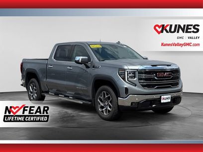 New 2026 GMC Sierra 1500 SLT w/ SLT Premium Plus Package