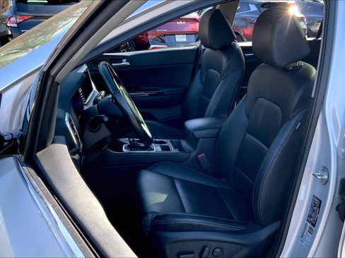 Used 2022 Kia Sportage EX image 24