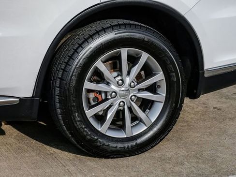 Used 2018 Dodge Durango SXT w/ 3rd Row Seating Group RWD image 62