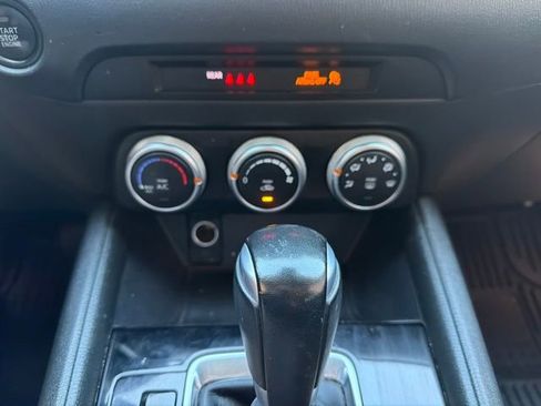 Used 2021 MAZDA CX-5 Sport FWD image 15