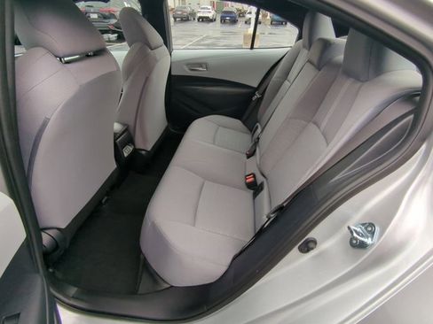 Certified 2025 Toyota Corolla SE image 15