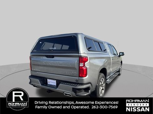 Used 2024 Chevrolet Silverado 1500 High Country w/ Technology Package AWD/4WD image 6