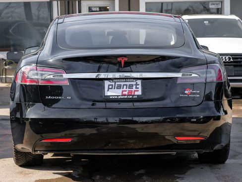 Used 2016 Tesla Model S 70D image 14