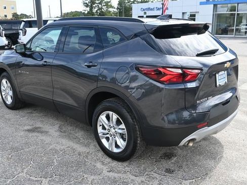 Used 2022 Chevrolet Blazer LT image 3