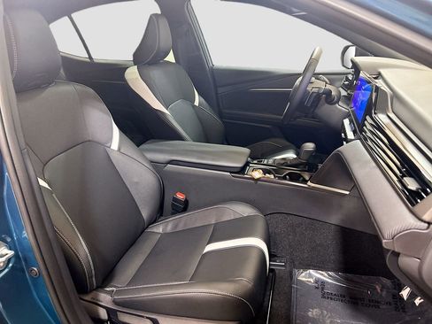 Used 2026 Toyota Camry SE w/ Multimedia Upgrade Package FWD image 25