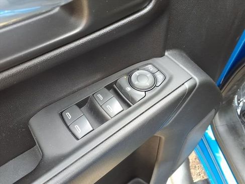 Used 2022 Chevrolet Silverado 1500 Custom AWD/4WD image 12