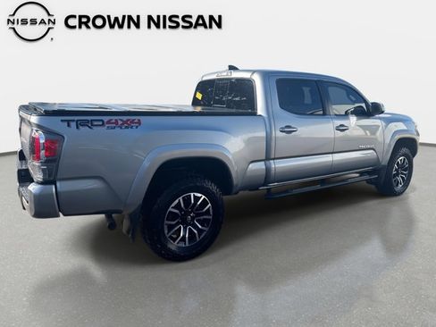 Used 2021 Toyota Tacoma TRD Sport image 9