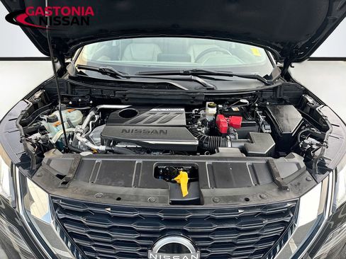 Used 2023 Nissan Rogue SL w/ SL Premium Package image 38