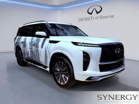 Certified 2026 INFINITI QX80 Luxe w/ Cargo Package AWD/4WD image 3