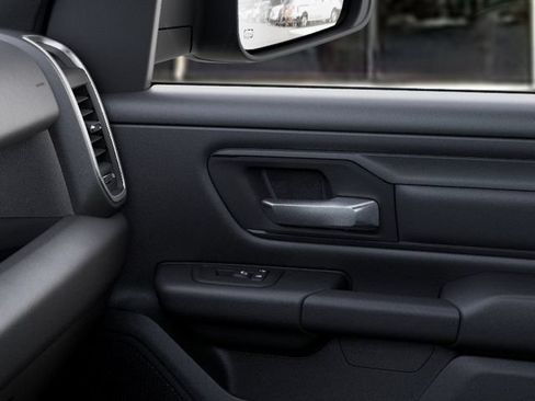 New 2026 RAM 1500 Express AWD/4WD image 25