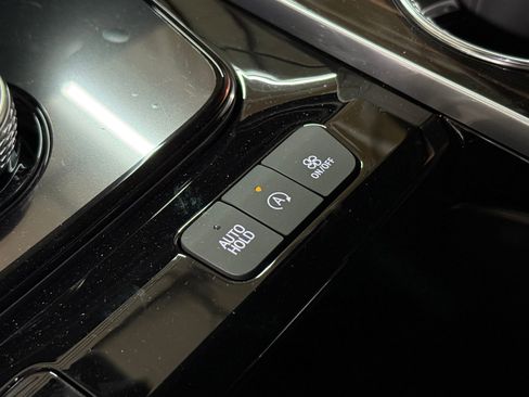 New 2025 Cadillac Escalade ESV Luxury image 35