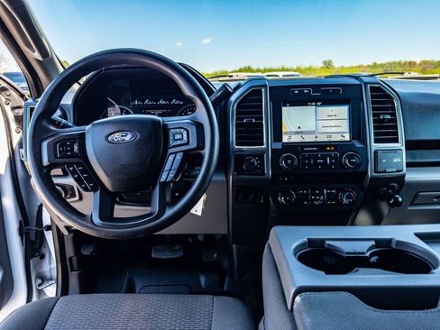 Used 2018 Ford F350 XLT w/ XLT Value Package image 10