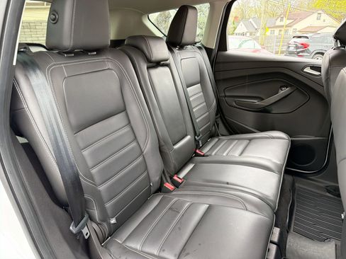 Used 2019 Ford Escape SEL AWD/4WD image 25