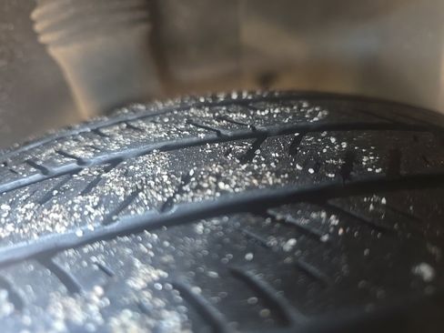 Used 2012 Hyundai Elantra GLS w/ Preferred Pkg image 9