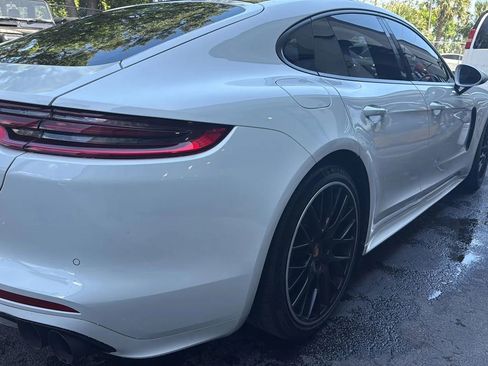 Used 2018 Porsche Panamera 4 AWD/4WD image 4