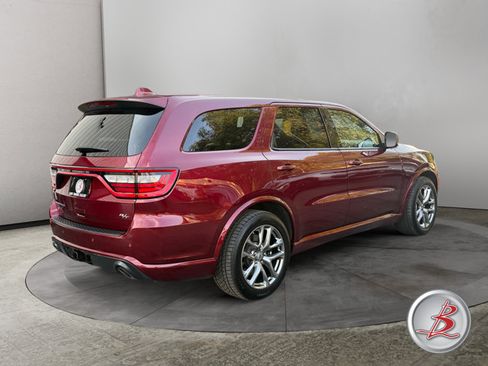 Used 2022 Dodge Durango R/T w/ Tow 'N Go Group AWD/4WD image 7