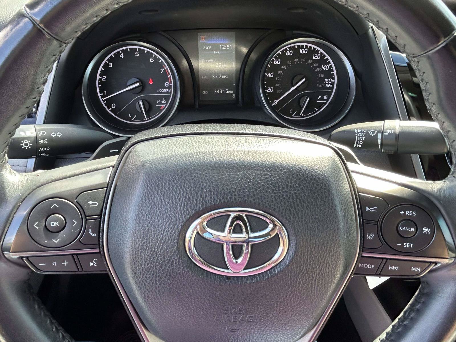 Used 2023 Toyota Camry SE FWD image 18