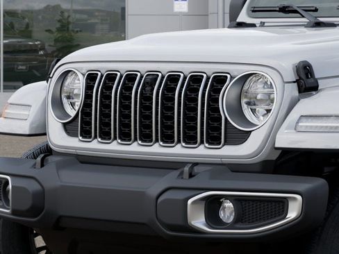New 2026 Jeep Wrangler Unlimited Sahara AWD/4WD image 11