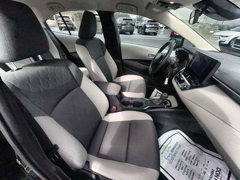 Used 2024 Toyota Corolla LE image 14