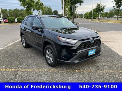 Used 2024 Toyota RAV4 XLE w/ Convenience Package AWD/4WD image 8