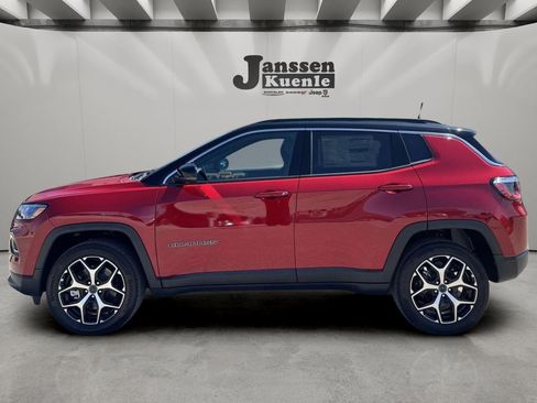 New 2026 Jeep Compass Limited AWD/4WD image 1