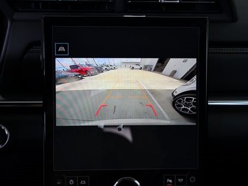 New 2026 GMC Terrain Elevation w/ Elevation Premium Package image 18