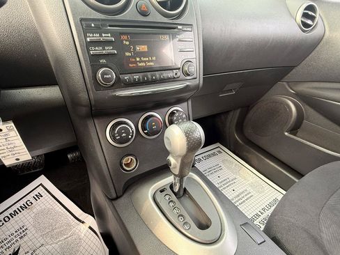 Used 2015 Nissan Rogue S w/ Convenience Package FWD image 14