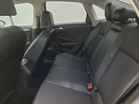 Used 2020 Volkswagen Jetta SE FWD image 18