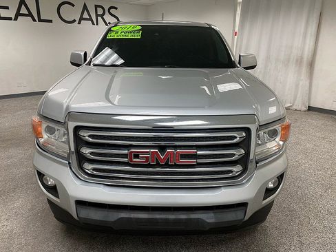 Used 2019 GMC Canyon SLE w/ Driver Alert Package image 2