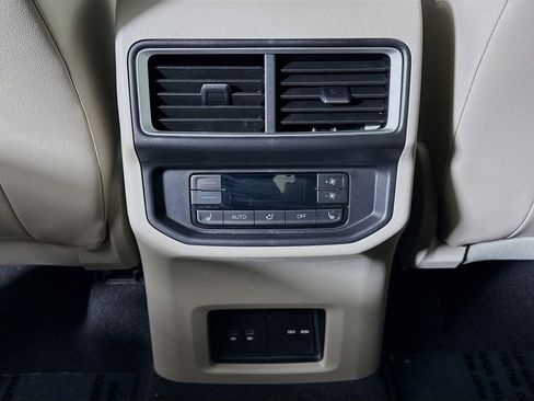 Certified 2025 Volkswagen Atlas SEL AWD/4WD image 24