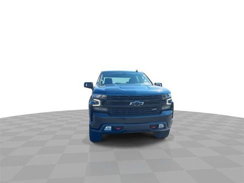 Certified 2021 Chevrolet Silverado 1500 LT Trail Boss w/ Safety Package AWD/4WD image 3