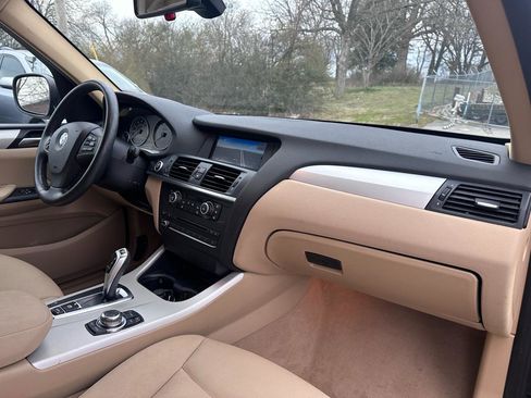 Used 2011 BMW X3 xDrive28i image 14