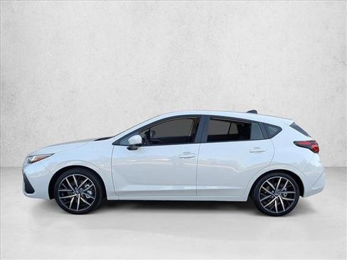 Used 2025 Subaru Impreza 2.0i Sport image 5