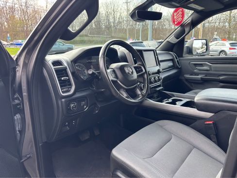 Used 2022 RAM 1500 Big Horn AWD/4WD image 10