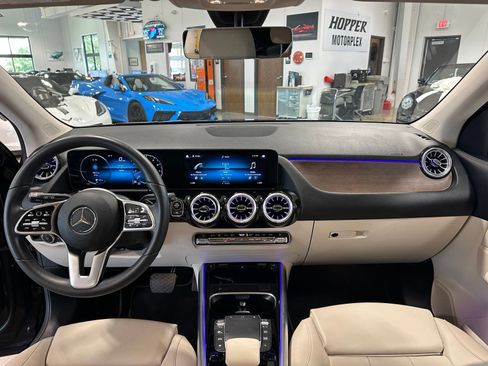 Used 2023 Mercedes-Benz GLA 250 image 14