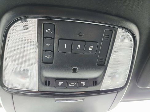 Used 2025 Dodge Durango R/T image 42