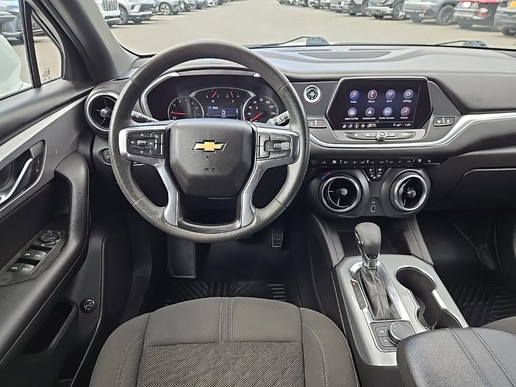 Used 2022 Chevrolet Blazer LT FWD image 13