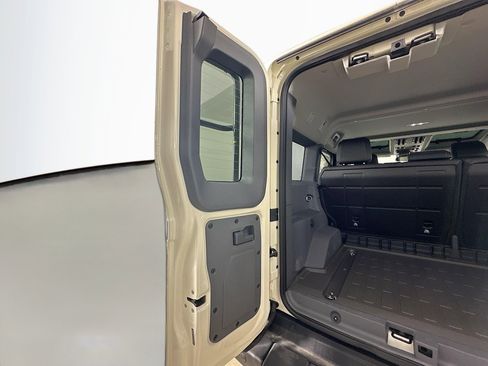 New 2025 INEOS Grenadier Fieldmaster Edition image 41