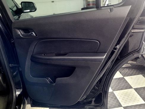 Used 2015 Chevrolet Equinox LT image 16
