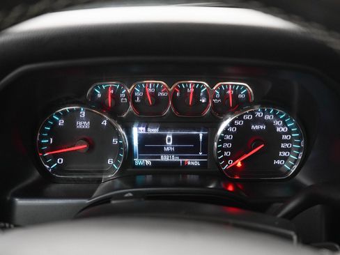 Used 2018 Chevrolet Silverado 1500 LT w/ All Star Edition AWD/4WD image 23