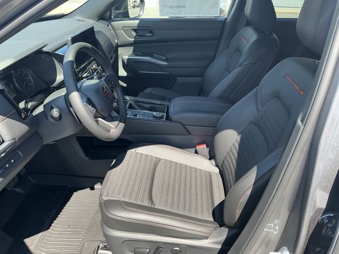 New 2026 Nissan Pathfinder Rock Creek AWD/4WD image 10