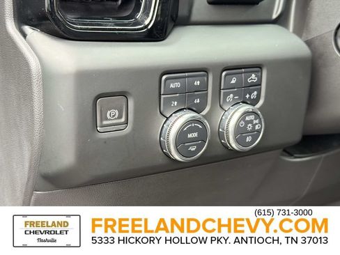 Used 2024 GMC Sierra 1500 AT4 w/ Technology Package AWD/4WD image 26