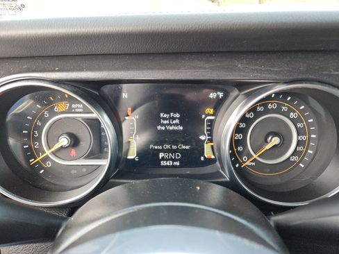 Used 2021 Jeep Wrangler Unlimited Sahara image 29