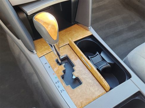 Used 2007 Toyota Camry XLE image 21