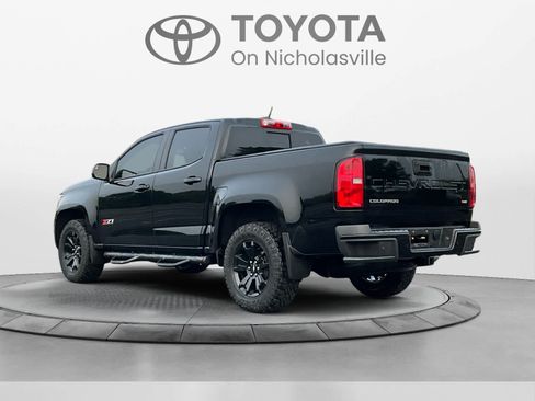Used 2022 Chevrolet Colorado Z71 w/ Z71 Midnight Edition AWD/4WD image 3