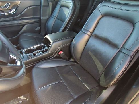 Used 2022 Lincoln Corsair Reserve image 15